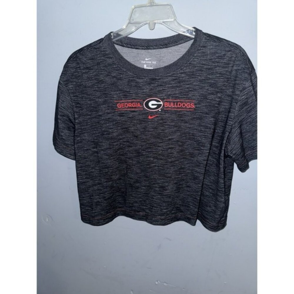 The Nike Tee cropped t-shirt featuring Georgia Bulldogs Dri Fit Large Ladies